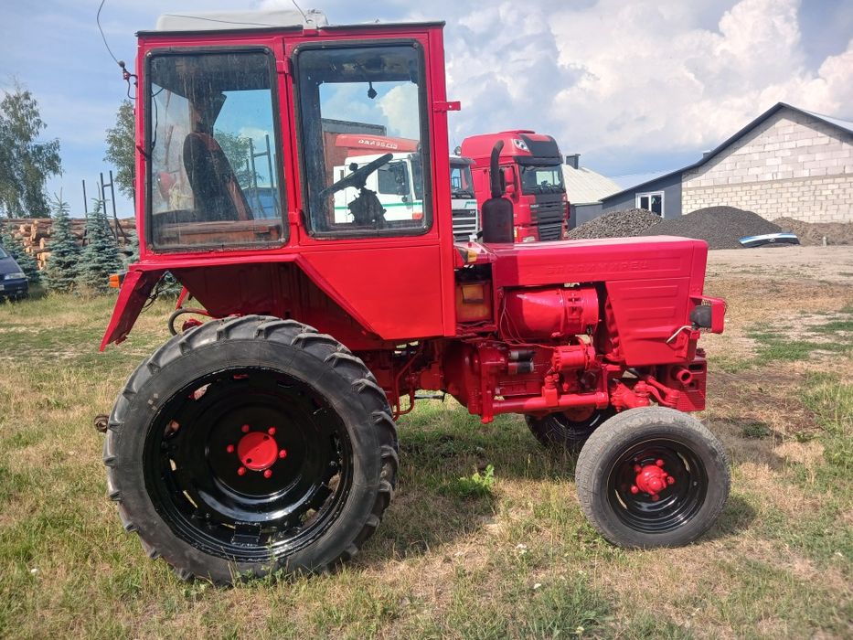 Продам трактор Т25