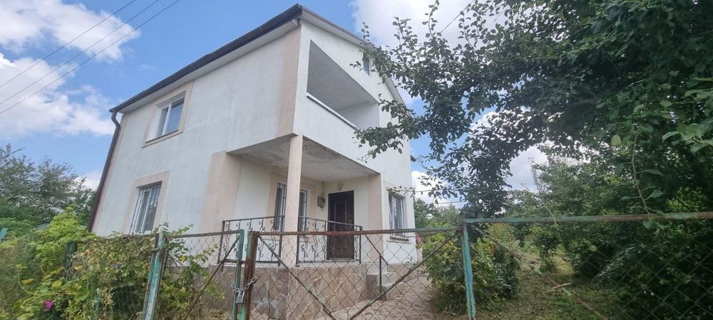 Просторий та затишний будинок, велика ділянка 42522
