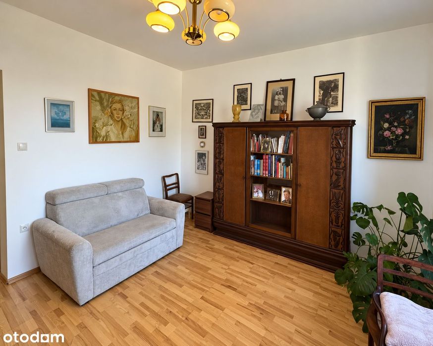 85 m2 z ogrodem/ Ligota Panewniki/ kameralny budynek