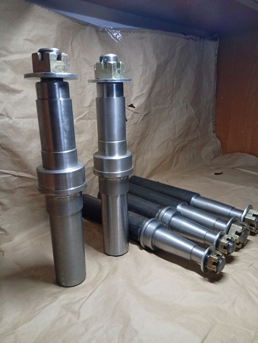 Ось ступиці(ВОЛГА, МОСКВИЧ, КУЛЬТИВАТОР КПС) для  воза причепа.