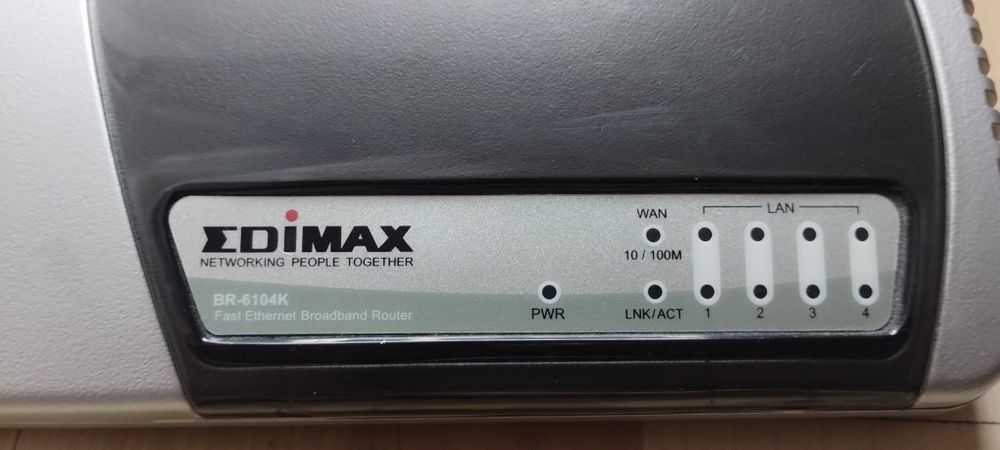 EDIMAX BR-6104K Router