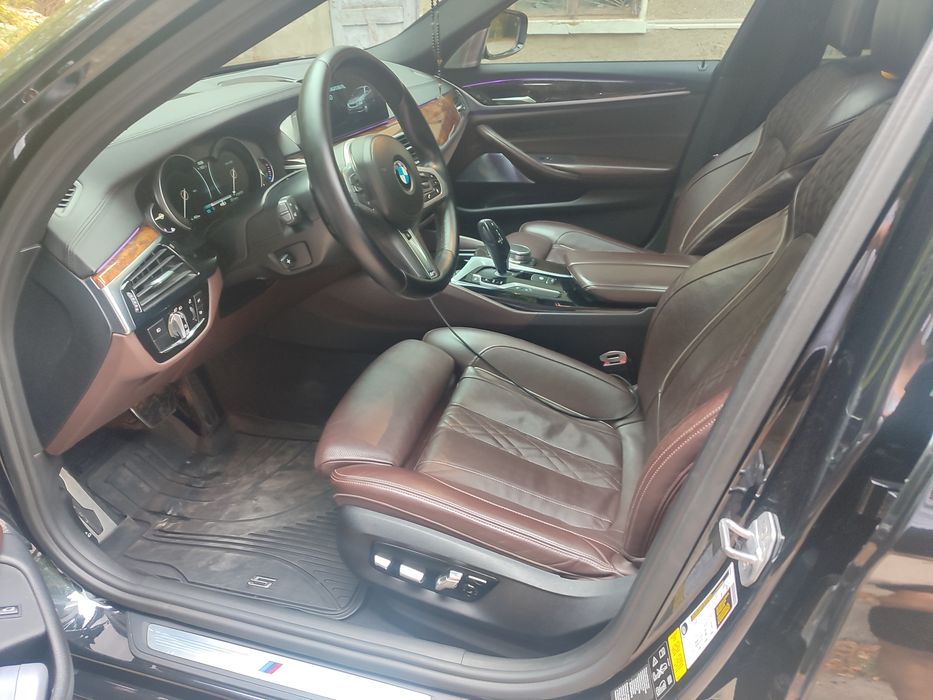 BMW 5 Series 540i повний привід 2018