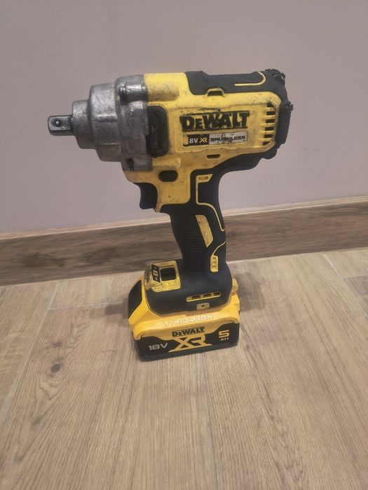Klucz udarowy DeWalt 18V