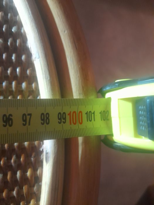 Messa em babu com 2 cadeiras