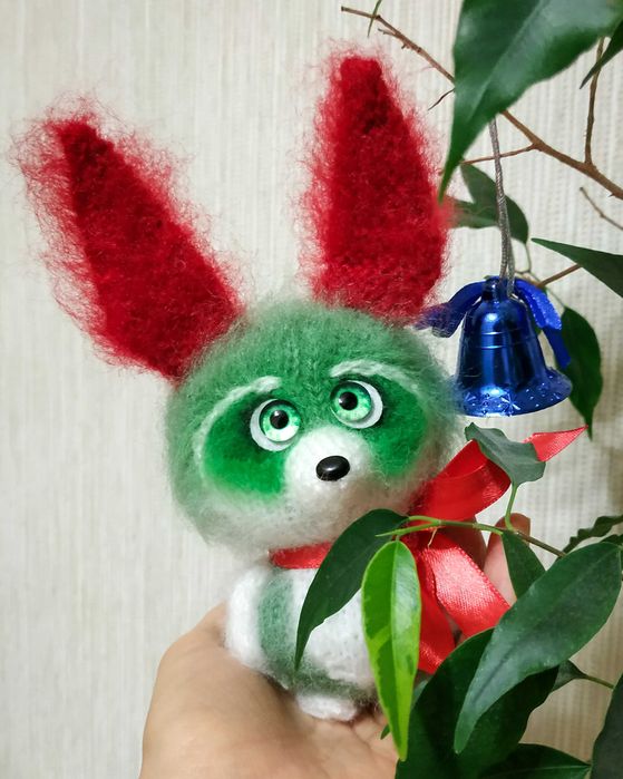 Новорічна Звірушка, хенд-мейд іграшка, подарунок на Новий рік