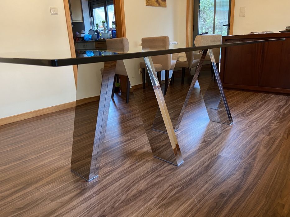 Mesa de sala de jantar