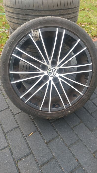 Alufelgi r18  7 mm felgi z oponami  5x112 audi vw skoda seat