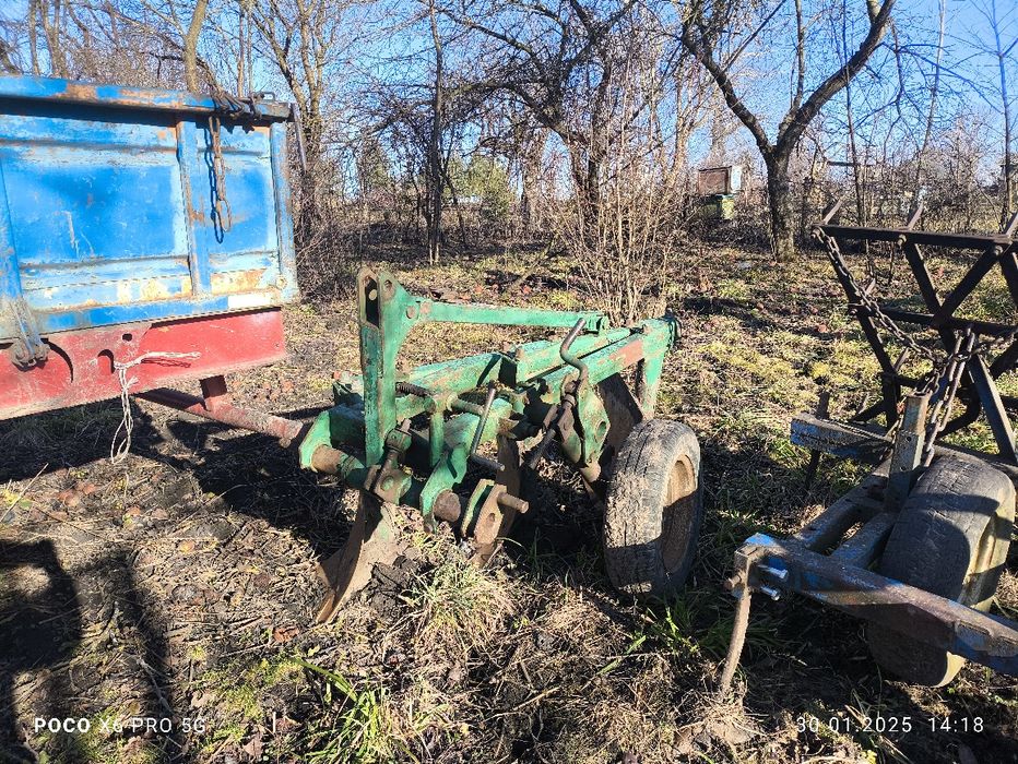 Продам Плуг 3 по 25 польський бомет  культиватор 3 метровий