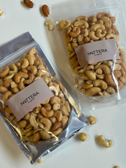 Горіхи смажені та сирі ( кеш'ю, мигдаль, фундук, арахіс, фісташка)