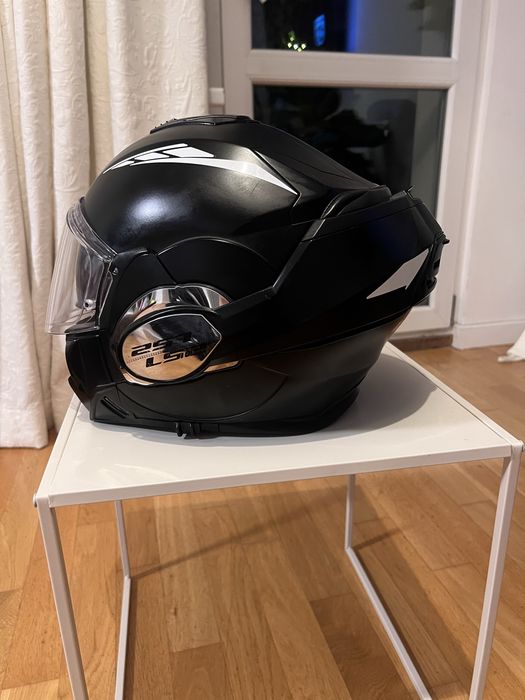 Helm ls2 valiant(kask)