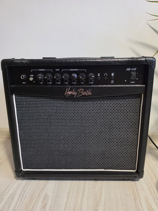 Combo - wzmacniacz gitarowy Harley Benton HB-40R , 40W