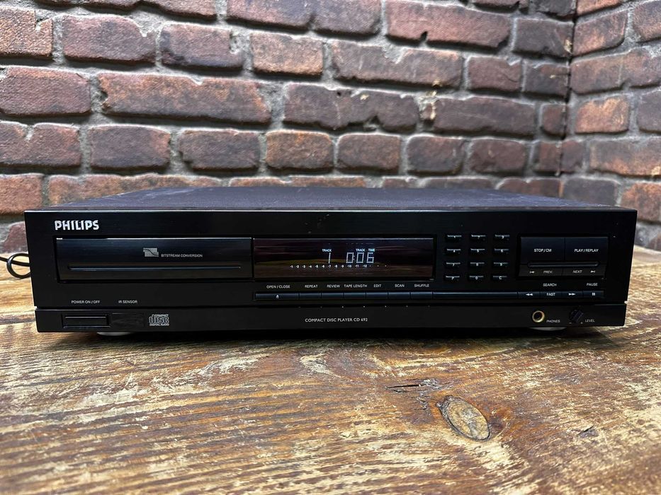 Odtwarzacz CD Philips CD 692
