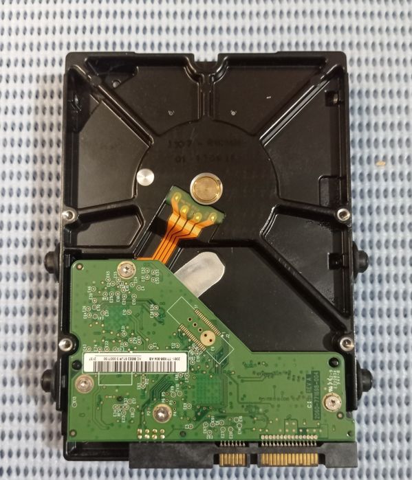 Жесткий диск Western Digital Green 2TB 5400rpm 64МB WD20EARX 3.5 SATA