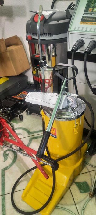 Ручний солідолонагнітач