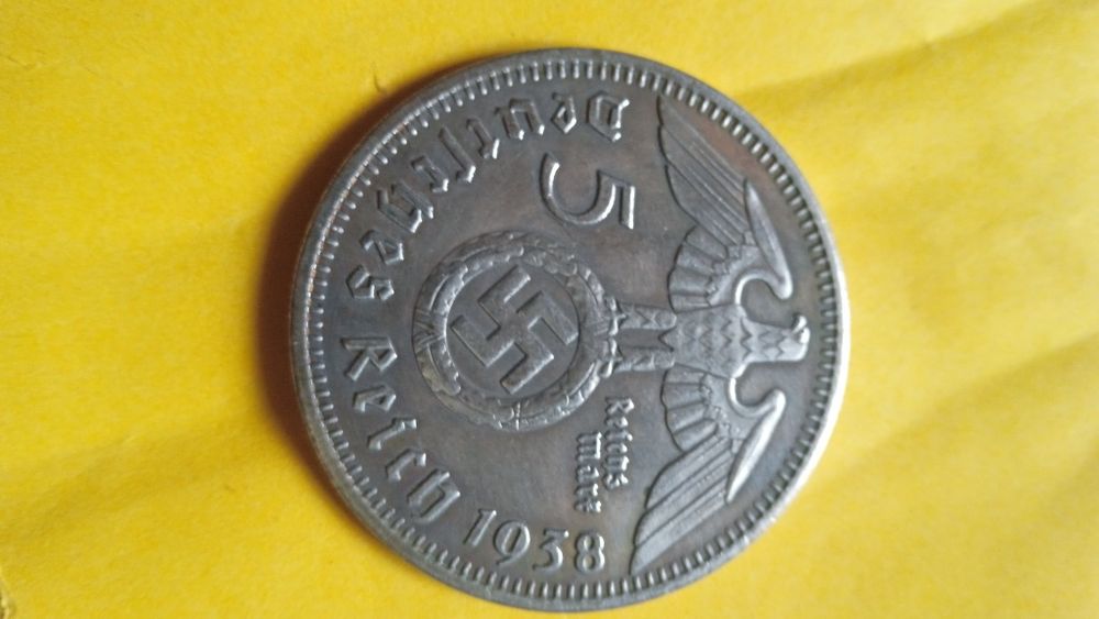 Коллекционная монета.