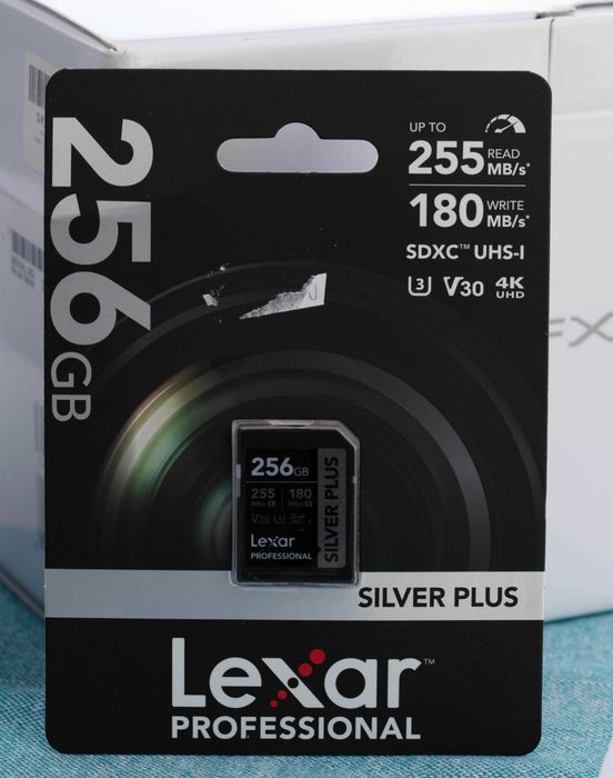 Fujifilm GFX 100S. Kit com duas lentes