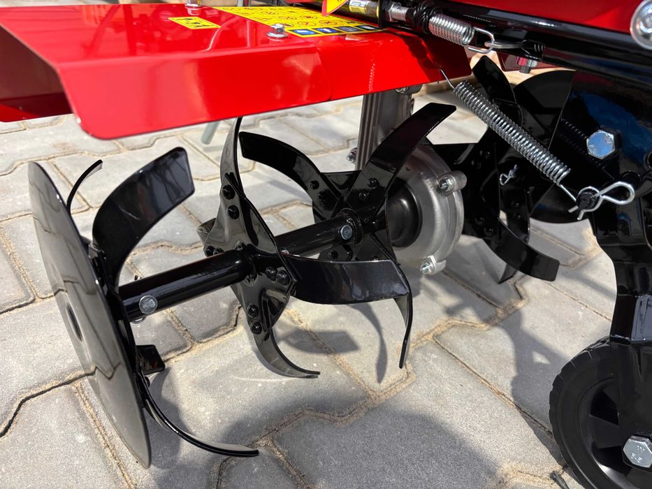 Nowa glebogryzarka spalinowa MASTERCUT SHB60T kultywator