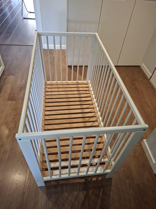 Berço para bebé e criança, Branco