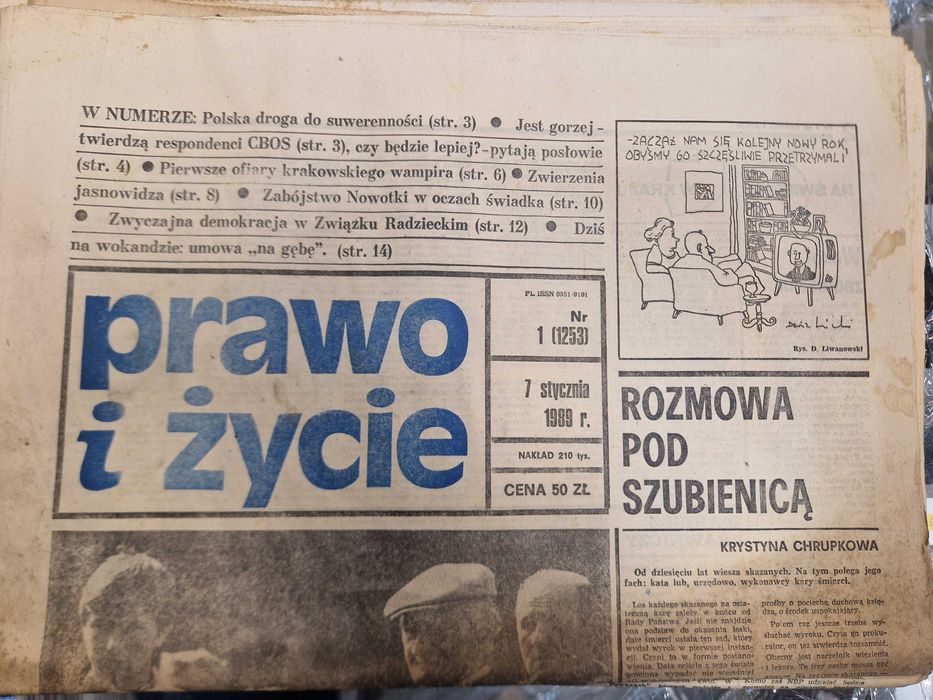 Gazety PRL tygodnik "Prawo i życie" rok 1989 33 sztuki