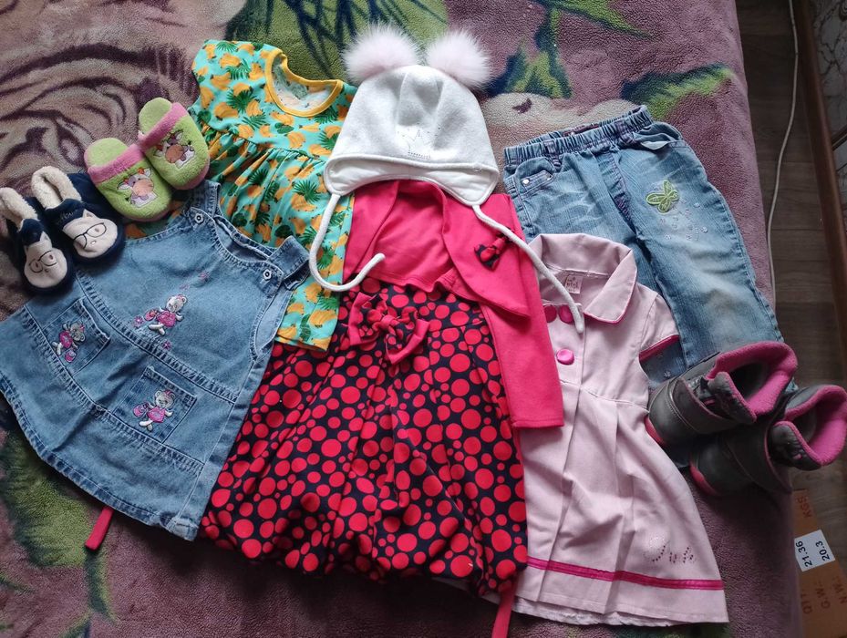 Одяг для дівчинки 2-3 роки