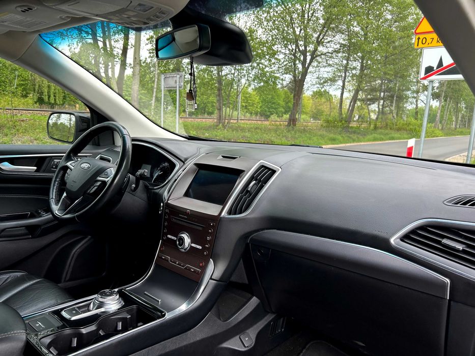 Ford Edge 2.0 253KM LPG Titanium Panorama dach Skóry Navi PDC Kamera 4x4