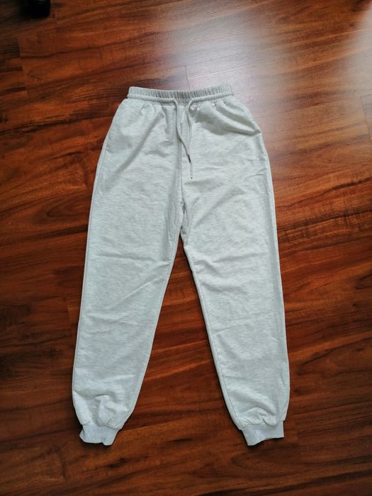Spodnie dresowe cienkie
