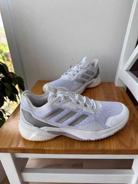 adidas crazyflight - купити кросівки жіночі - Ціна на OLX.ua