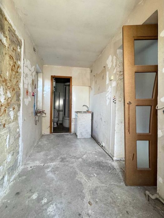 Половина будинку- ближня Олексіївка