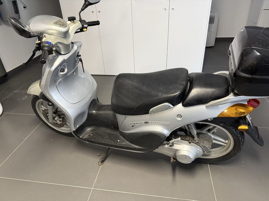 Scoot 125 cc zip