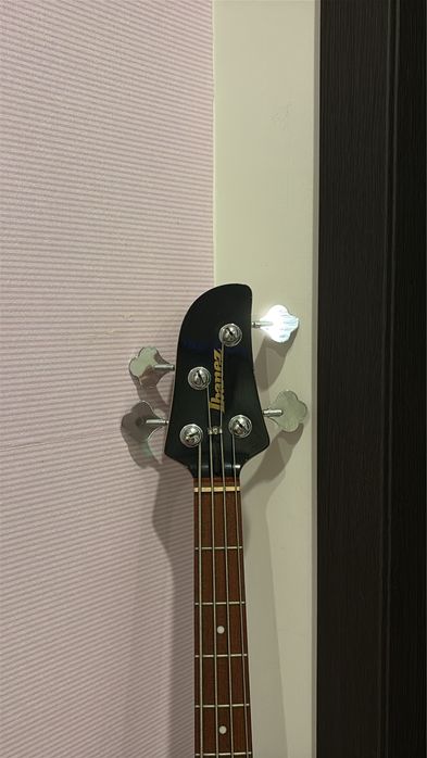 Ibanez TMB100 Talman