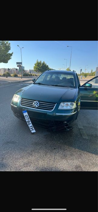 Vendo Vw Passat Acidentada