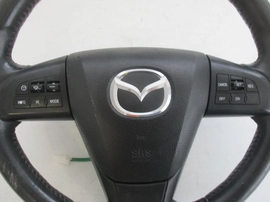 Volante em pele Mazda 6 2010 Airbag