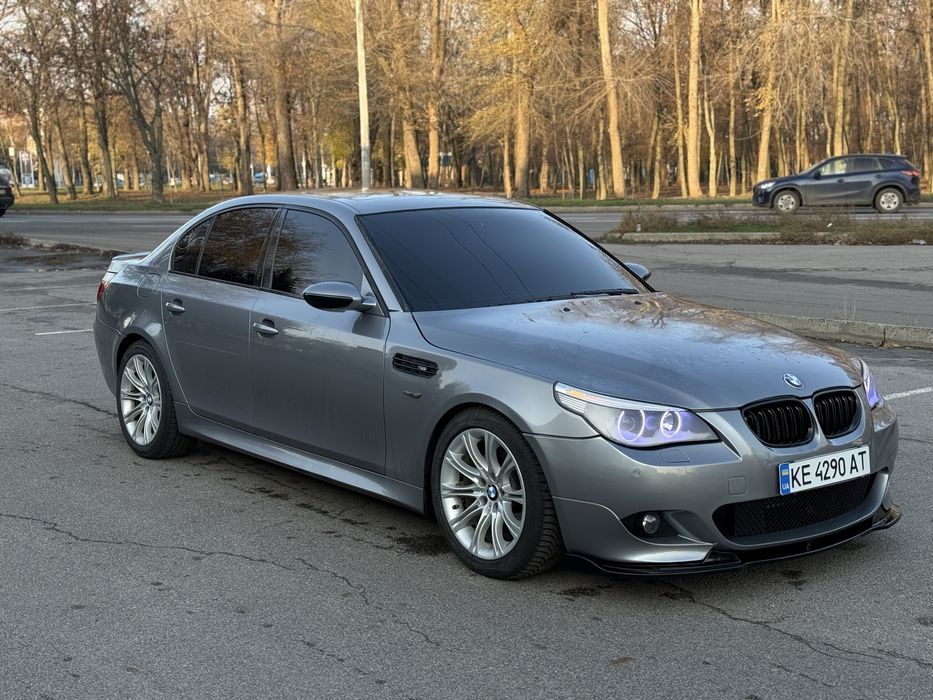 BMW 5 Series E60 530i