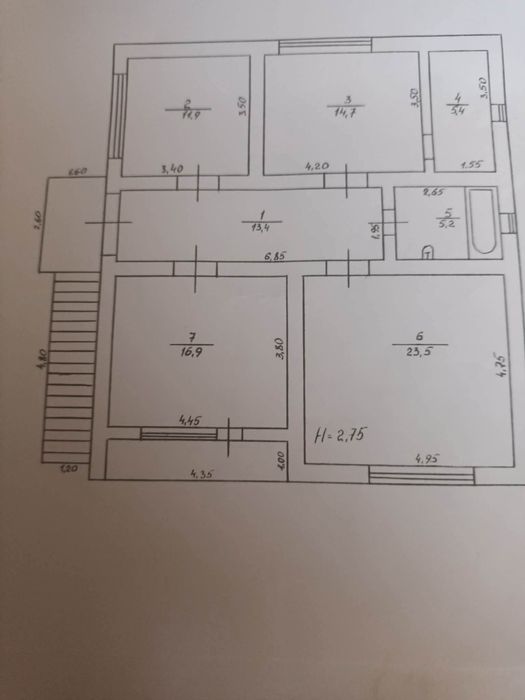 Продаж цегляного будинку в м.Берегове, 186 кв.м , 10 соток ділянки.