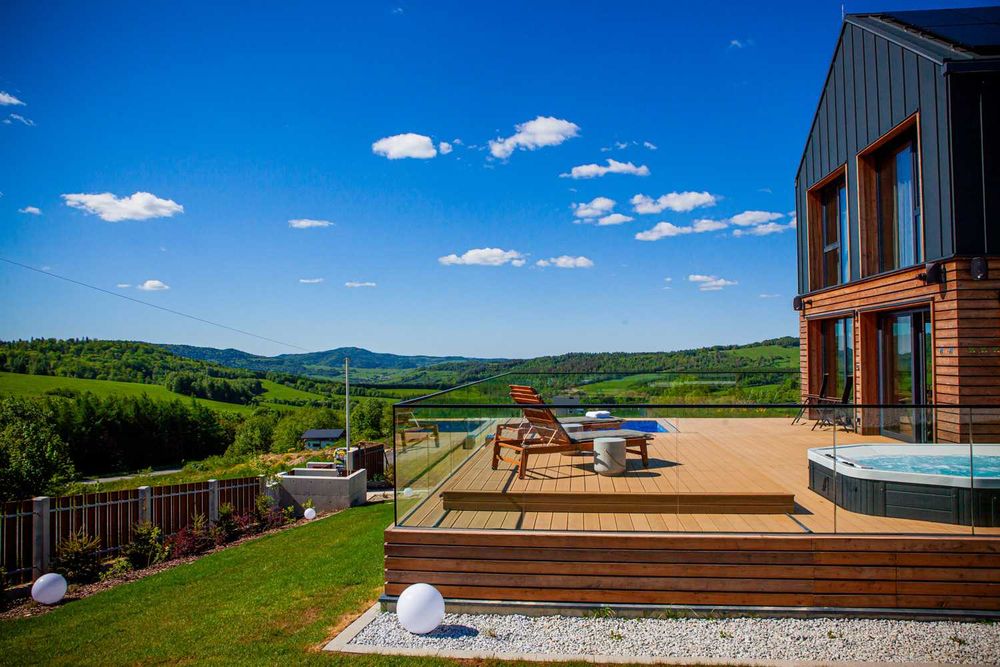 Sadyba na Lipowcu - luksusowy domek do wynajęcia w sercu Bieszczad