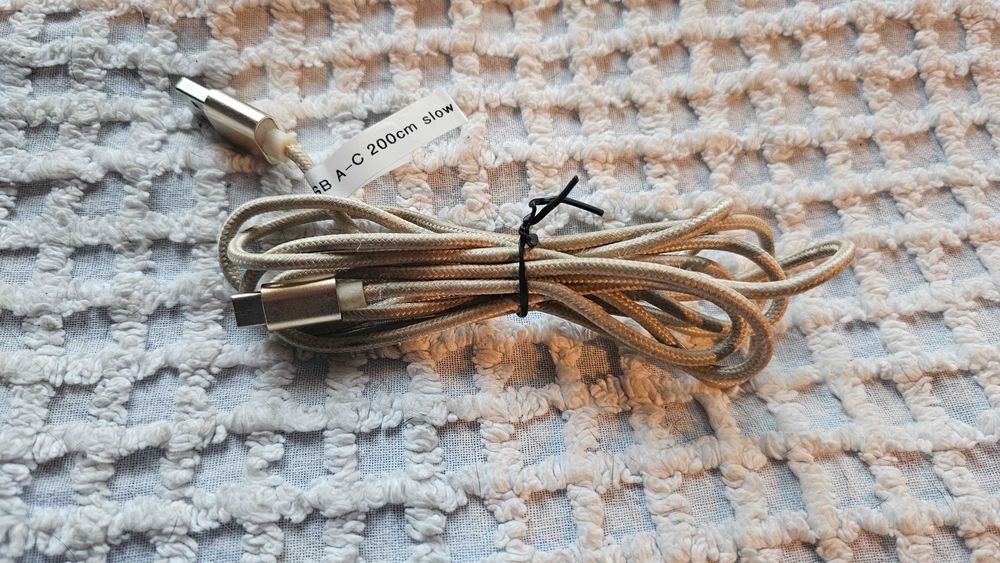 USB C - USB-A kabel 200 cm biały dwużyłowy (wolne ładowanie)