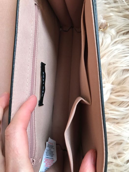 Сумочка з ремінцем