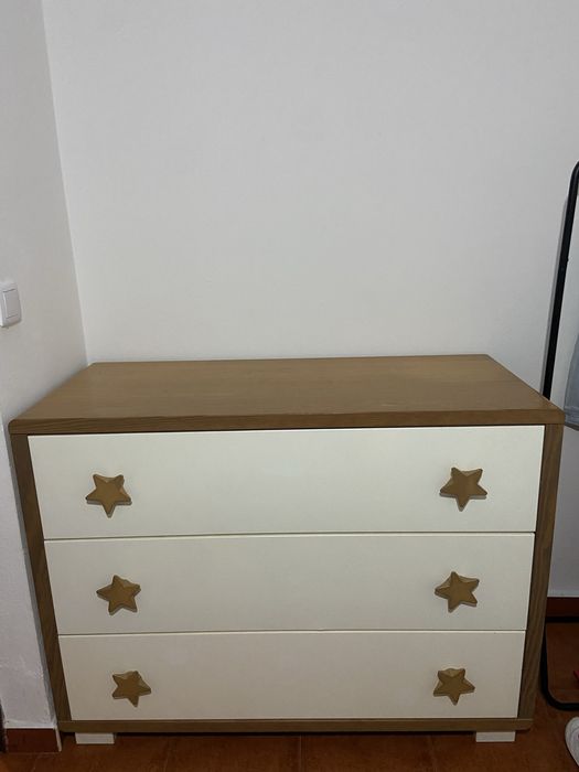 Vendo mobilia de quarto em bom estado