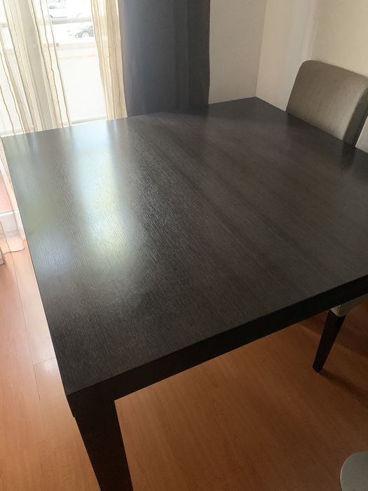 Mesa de sala de jantar (só mesa)