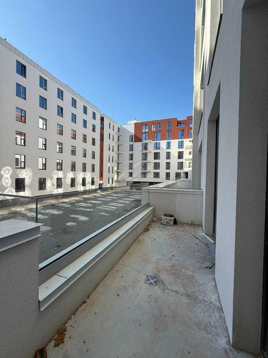 Продаж 3-кім квартири з терасою у будинку преміум-класу ЖК Зелена-111