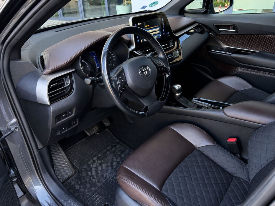 Toyota C-HR, 1.8, hybryda, automat, premium