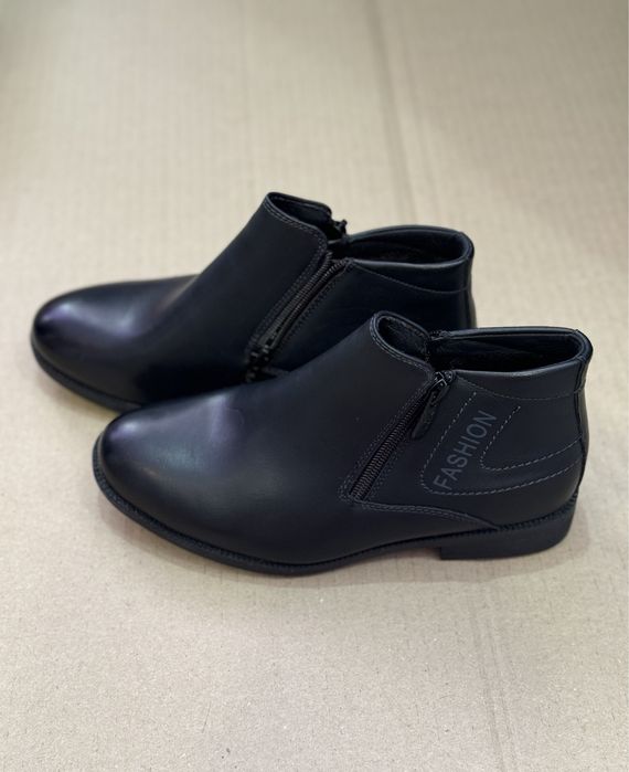 Ботінки підліткові