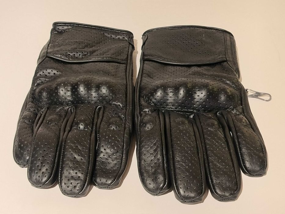 Luvas de mota c/proteções em pele novas