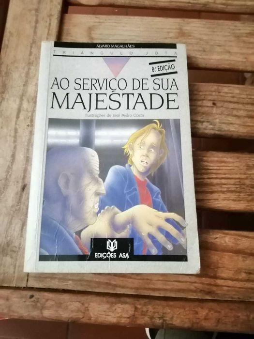 livro ao servico de sua majestade- edicoes asa