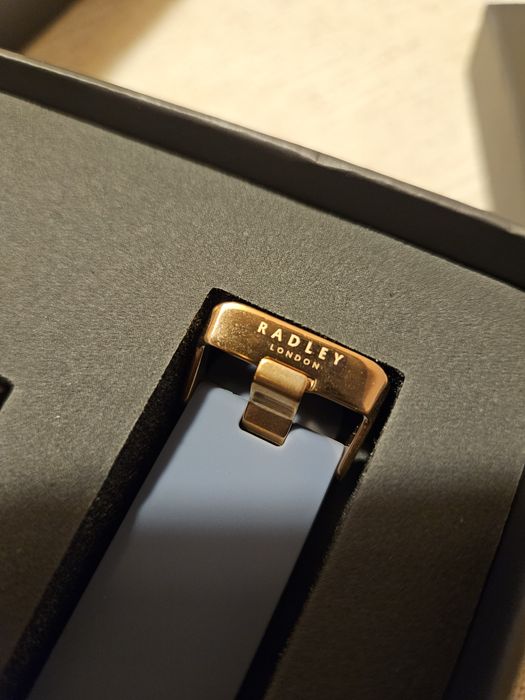 Smartwatch Radley london série 19 novo