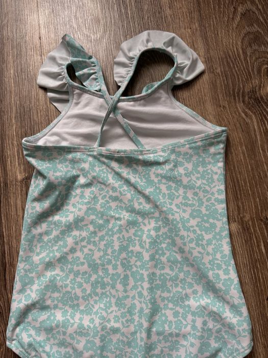 Дитячий суцільний купальник 122-128 розміру