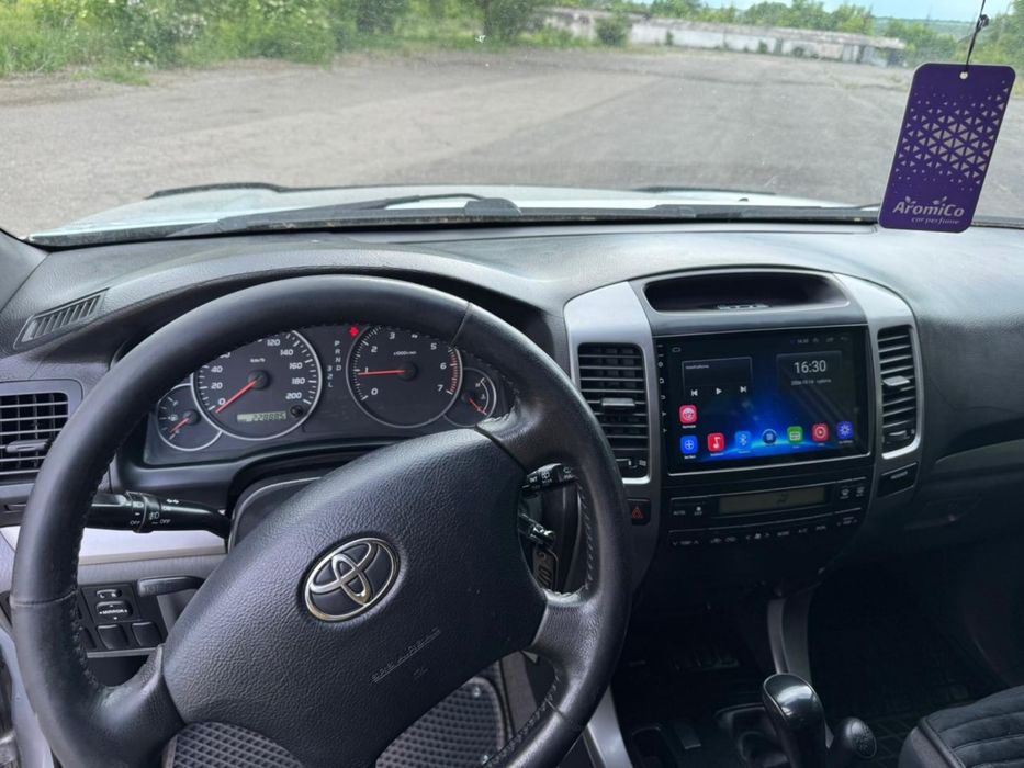 Продам Toyota Land Cruiser Prado