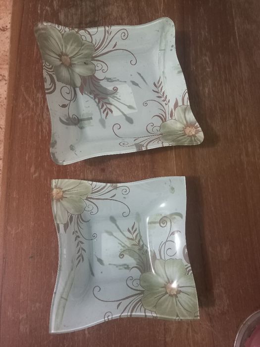 Скляні салатниці