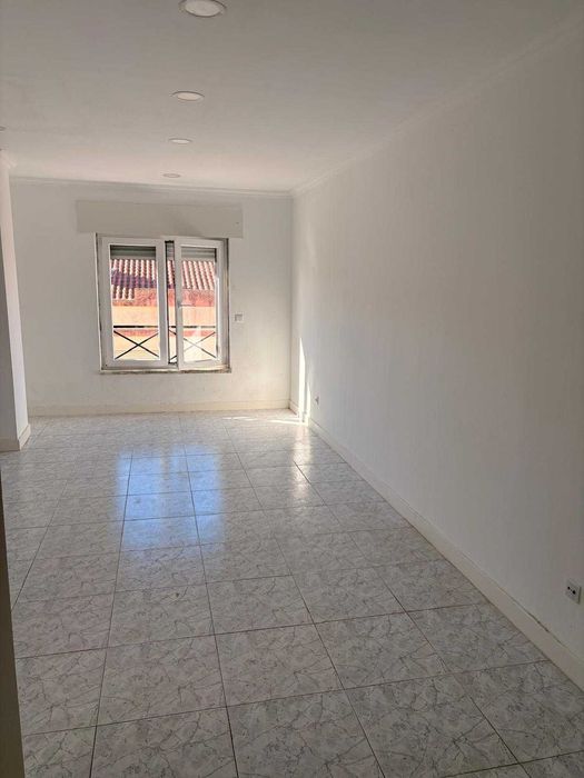 Vende-se T1+1 DUPLEX Na Tapada Das Merces