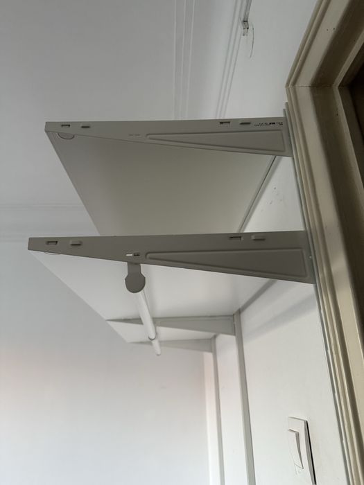 Estrutura de Roupeiro IKEA BOAXEL 122x42x198 cm